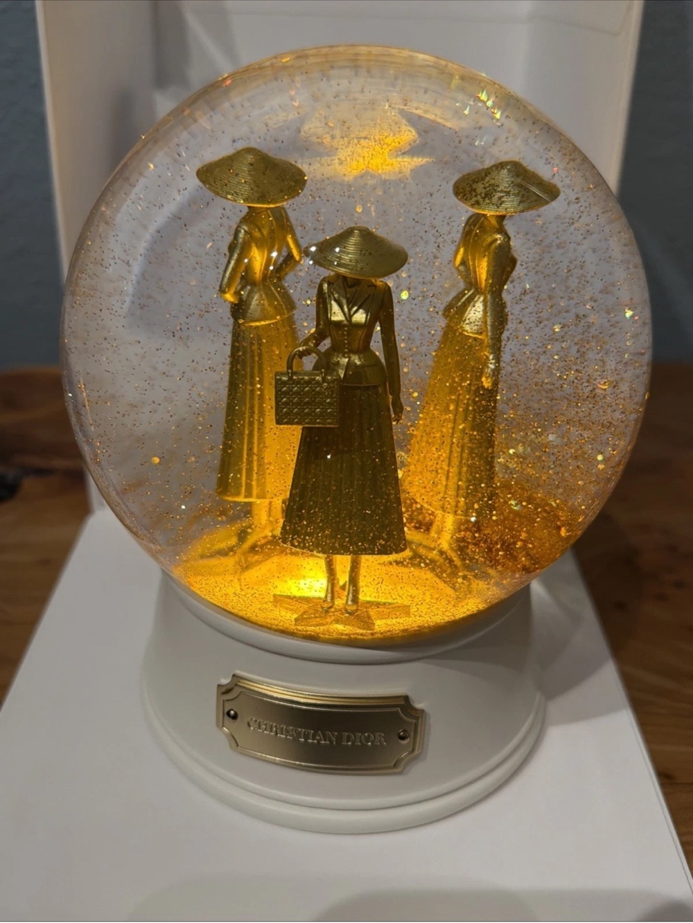 Christian Dior Three-Figure Snow Globe with box